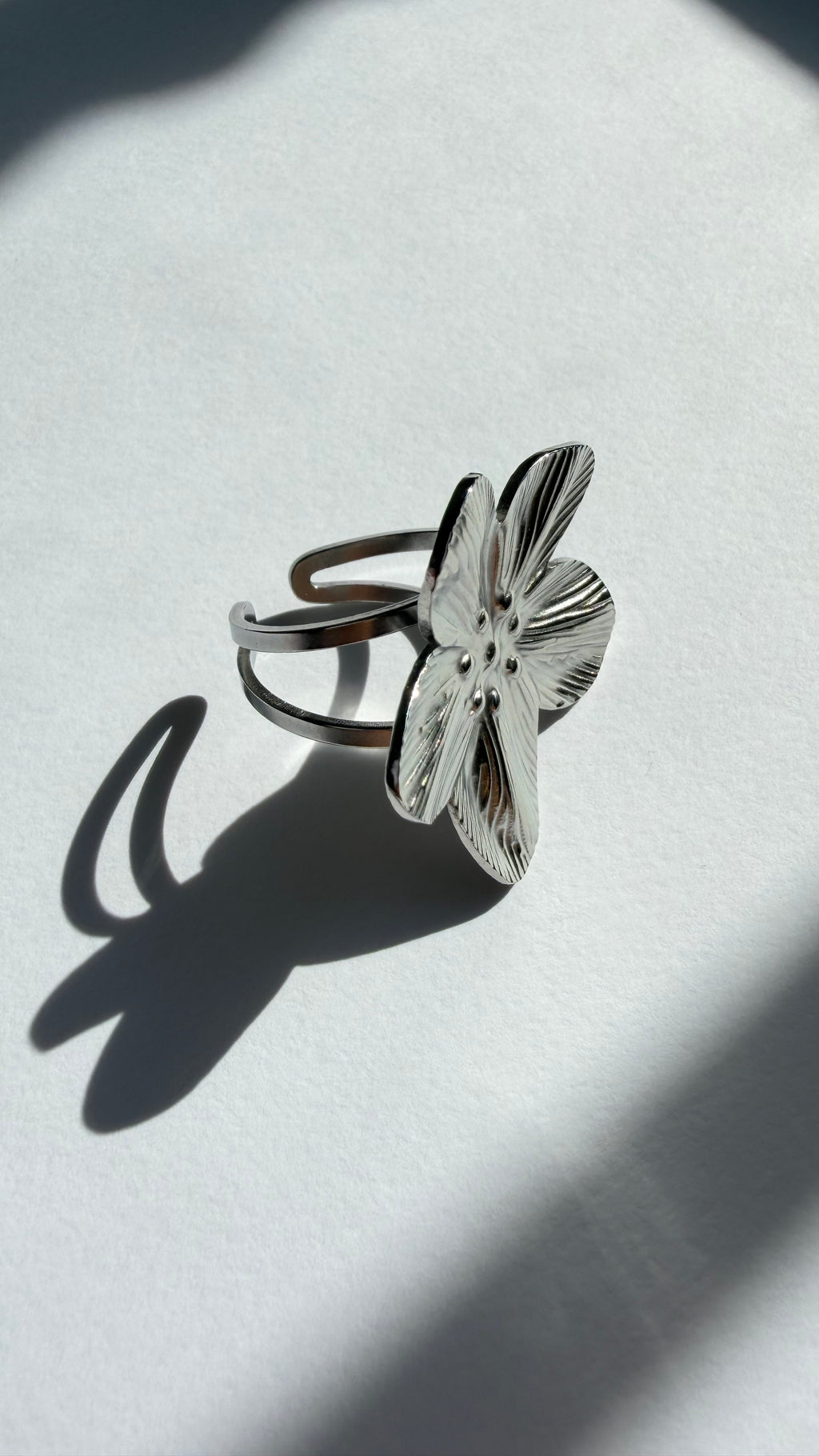 Anillo Flora