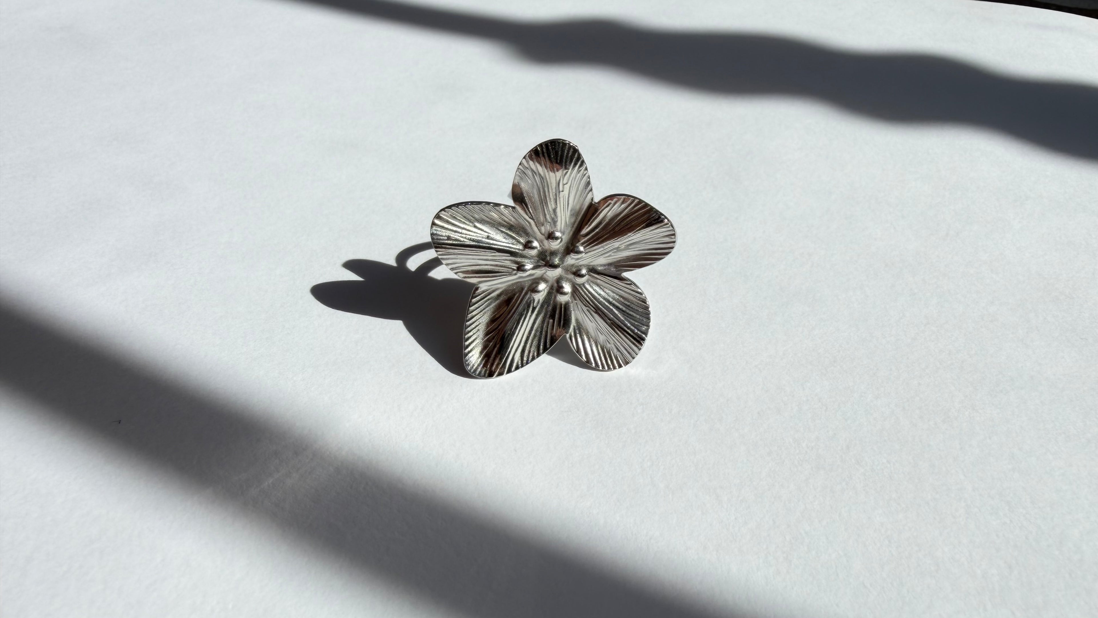 Anillo Flora